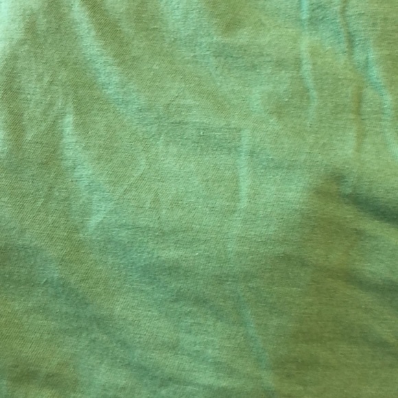 Bottoms Out Gal Medium Yellow Green V Neck Short Sleeves Tee T-Shirt Small - Picture 2 of 2